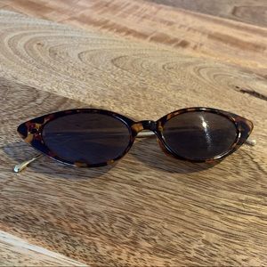 UO Slim Cat Eye Sunglasses